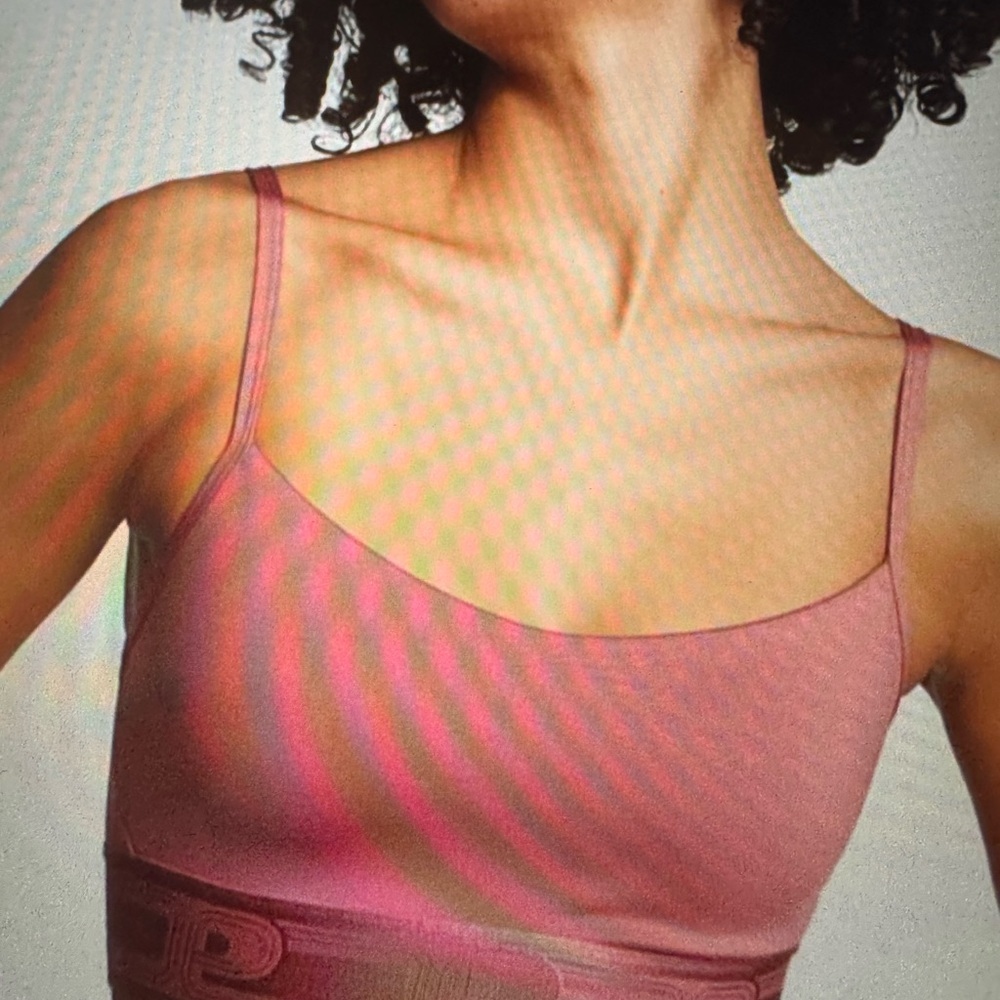 Pink Active Victoria Secret Women’s Ultimate Lightly Lined Sport Bra Size XL
